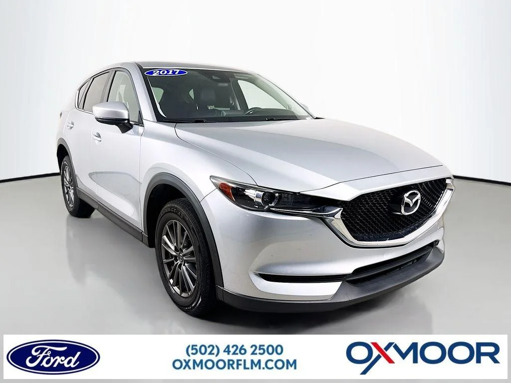 2017 Mazda CX-5 Touring auto's photo