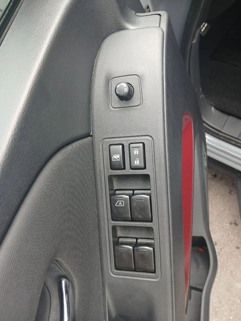 Used 2024 Gray Nissan PRO-X image 28