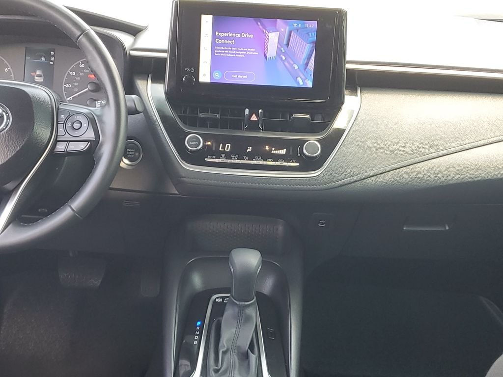2025 Toyota Corolla SE - Photo 15