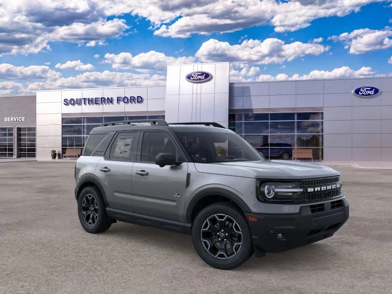 New 2026 Carbonized Gray Metallic Ford Outer Banks image 31