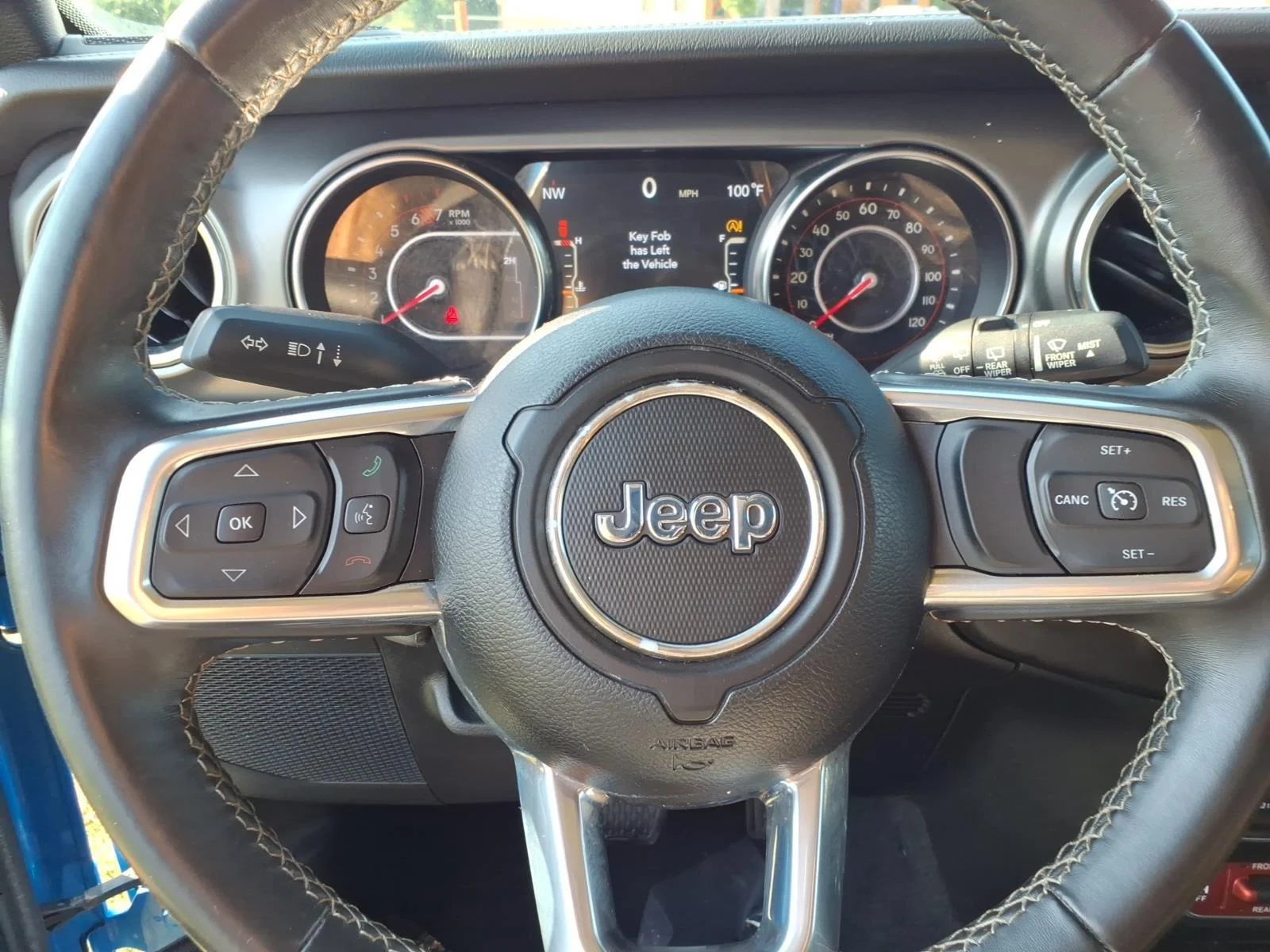 Used 2021 Hydro Blue Pearlcoat Jeep Unlimited Rubicon image 25