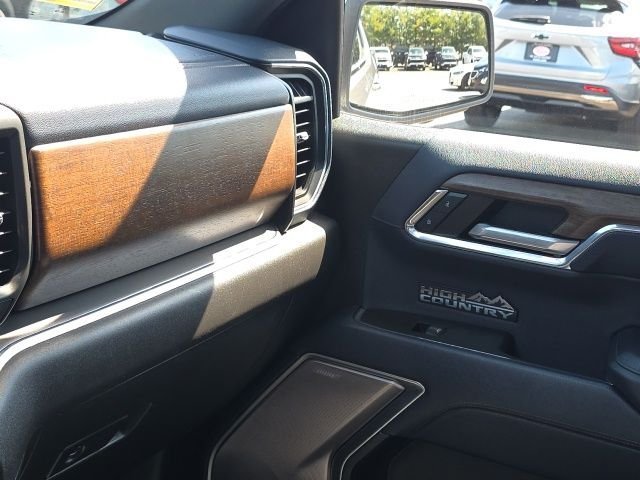 Used 2023 Gray Chevrolet High Country image 28