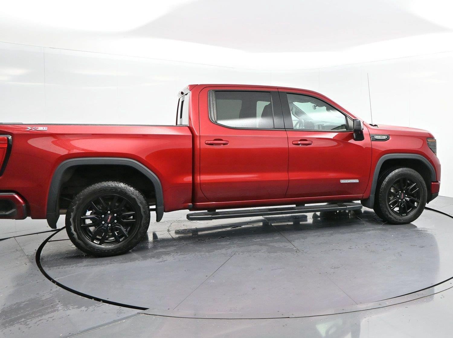Used 2023 Volcanic Red Tintcoat GMC Elevation image 8