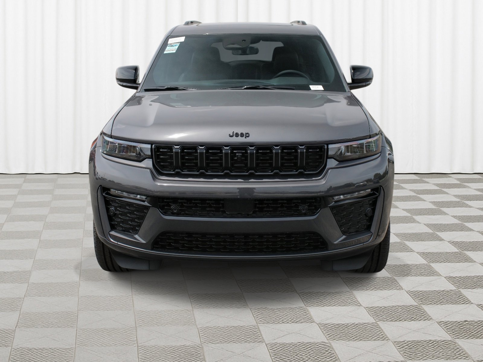 New 2026 Baltic Gray Metallic Clear-Coat Exterior Paint Jeep Limited Reserve image 35