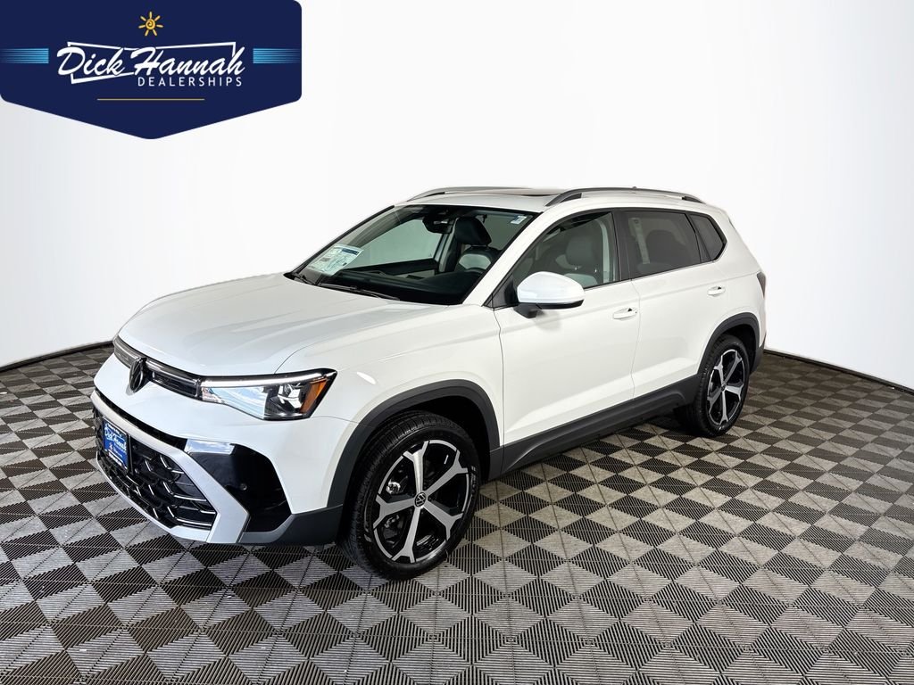 2026 Volkswagen Taos 1.5T SEL 4Motion's photo