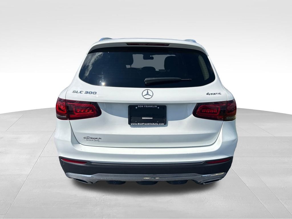 Used 2021 White Mercedes-Benz GLC 300 image 4