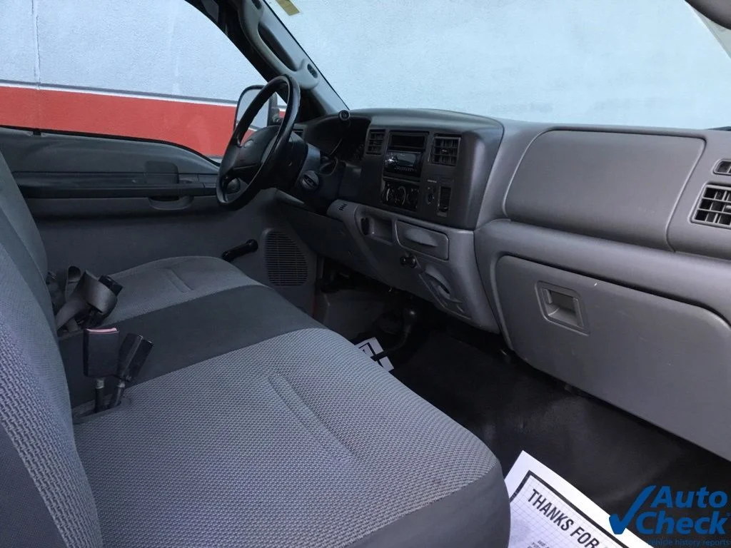 2004 Ford F-350 Super Duty XLT - Photo 30