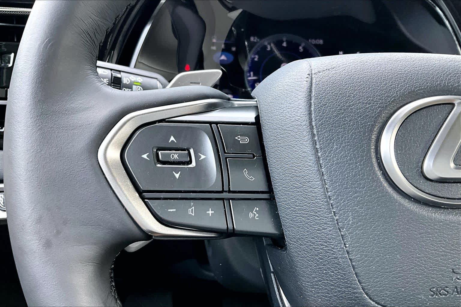 Used 2024 Nightfall Mica Lexus Premium image 22