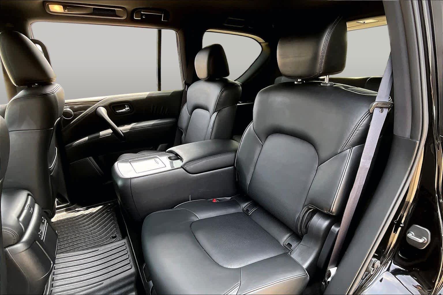 Certified Used 2024 Super Black Nissan SL image 18