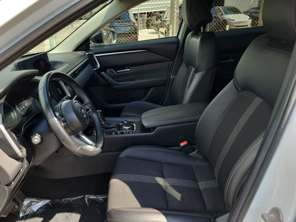 Used 2025 Beige Mazda 2.5 S Preferred Package image 27