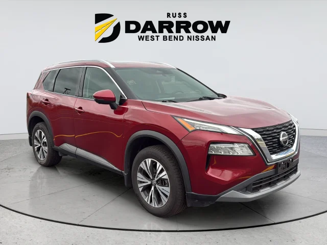 Used 2021 Red Nissan SV image 7