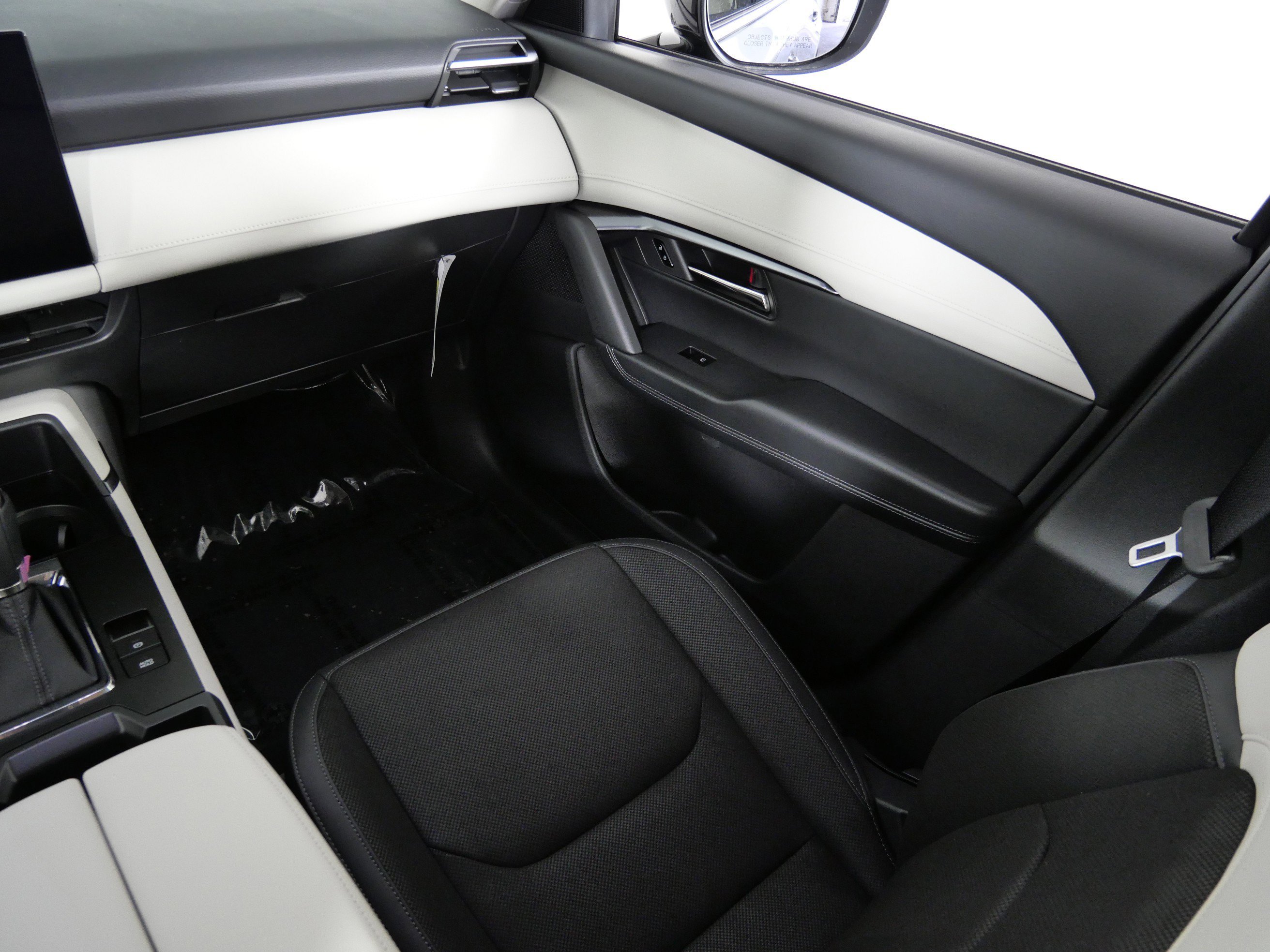 New 2026 Machine Gray Metallic Mazda 2.5 S Preferred AWD image 11