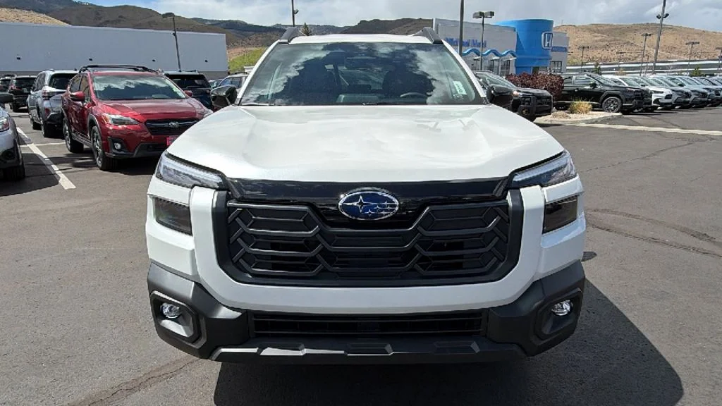 New 2026 CRYSTAL WHITE PEARL Subaru Premium image 8