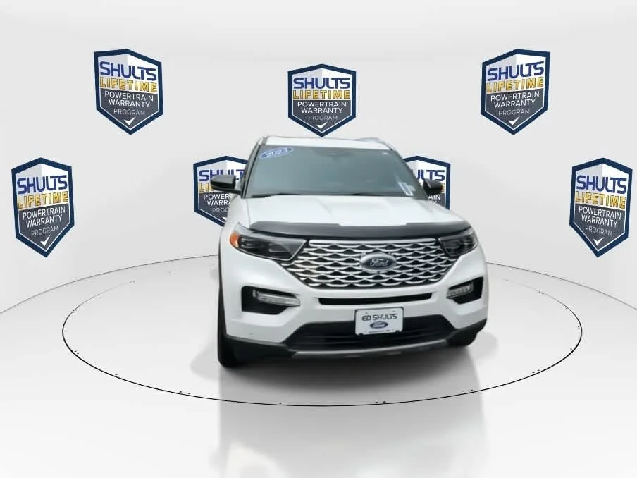 Used 2023 Star White Metallic Tri-Coat Ford Platinum image 3