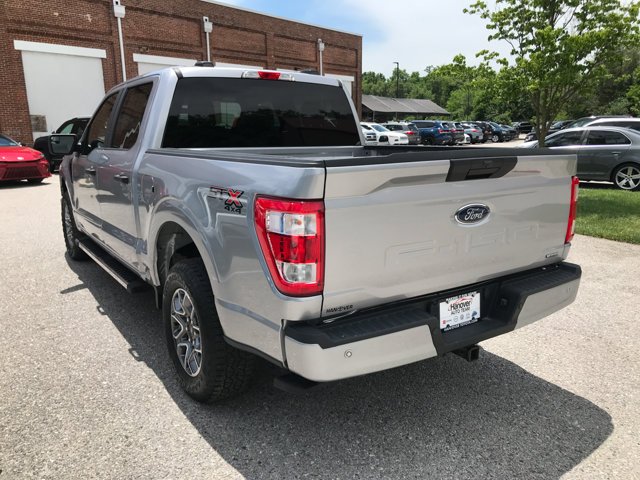 Used 2021 Iconic Silver Metallic Ford XL image 5