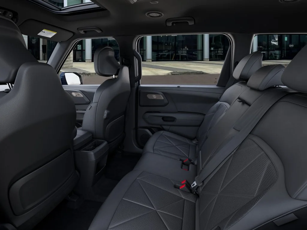 New 2027 Midnight Blue Kia EX image 18