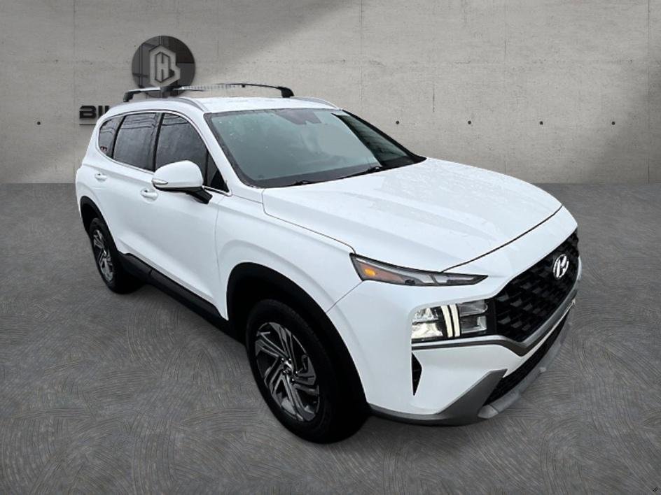 Used 2023 White Hyundai SEL image 4