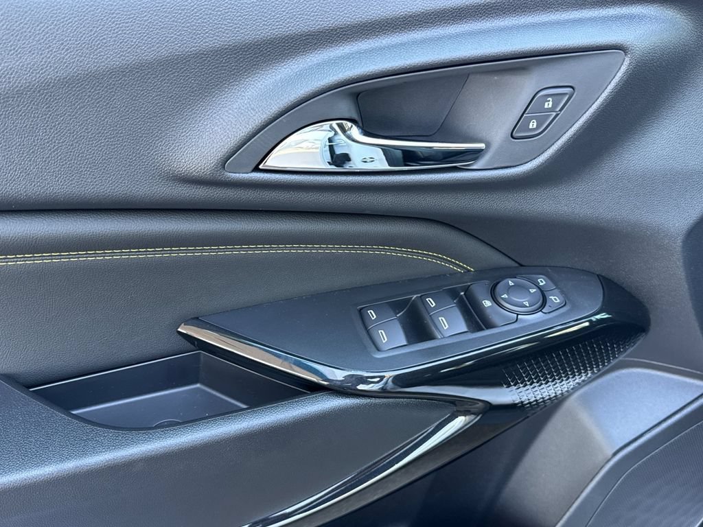 2026 Chevrolet Trax LT - Photo 10