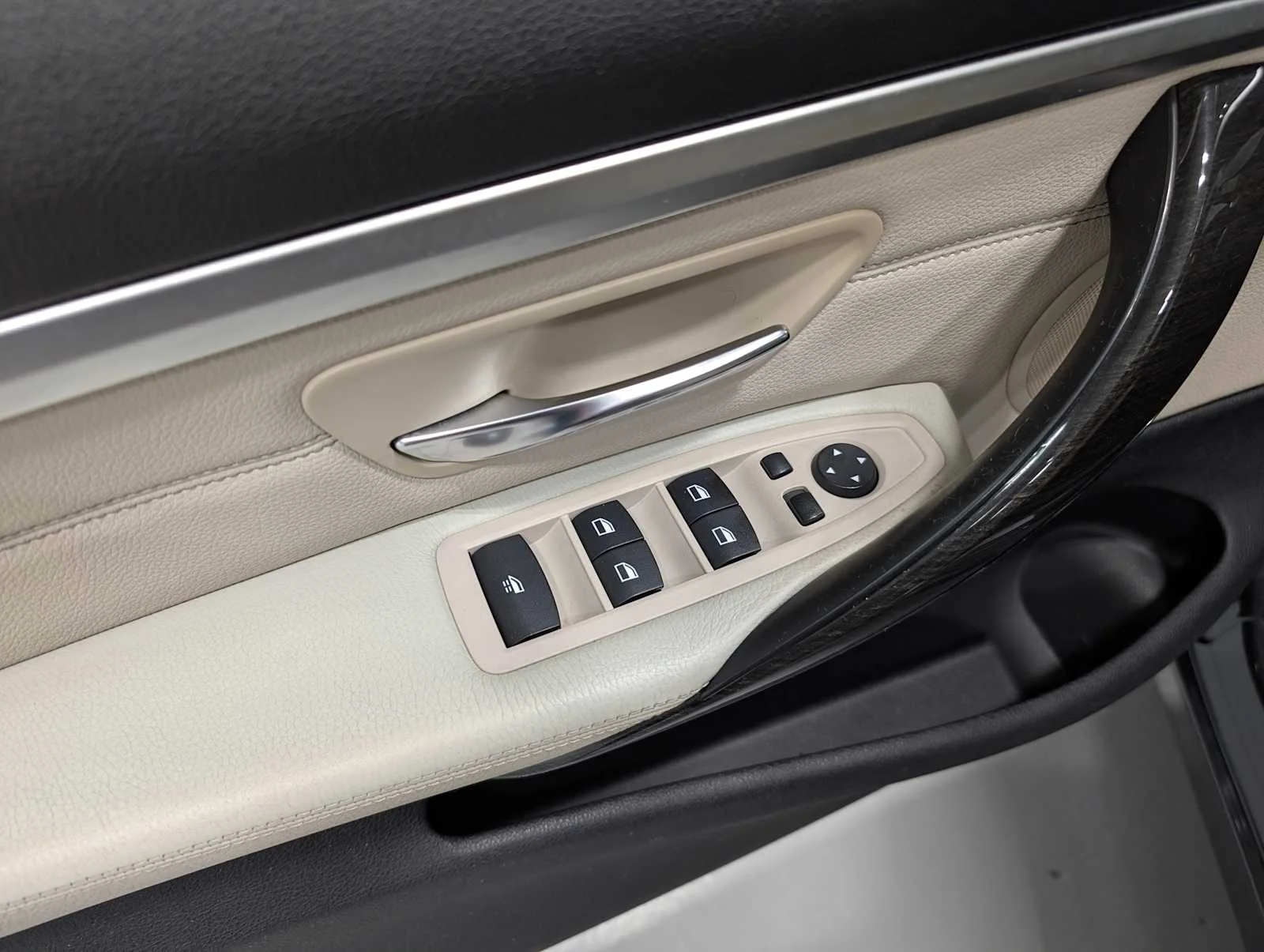 Used 2015 Mineral Gray Metallic BMW 435i xDrive image 35