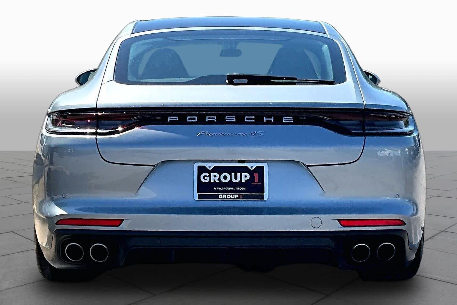 Pre-Owned 2022 Porsche Panamera 4S