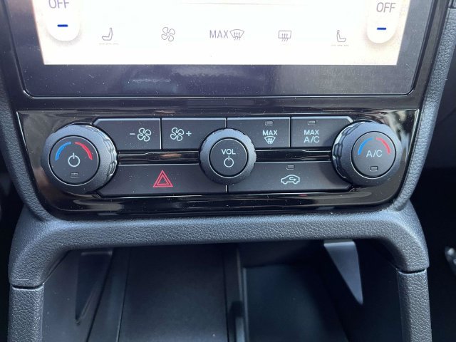 New 2026 Avalanche Ford XLT image 16