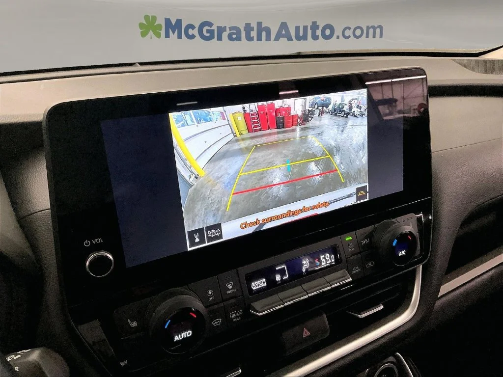 Used 2025 Beige Toyota XLE image 25