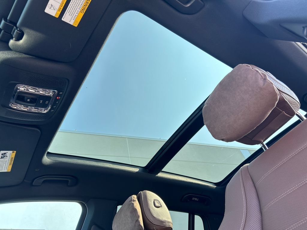 New 2026 Polar White Mercedes-Benz GLS 450 image 63