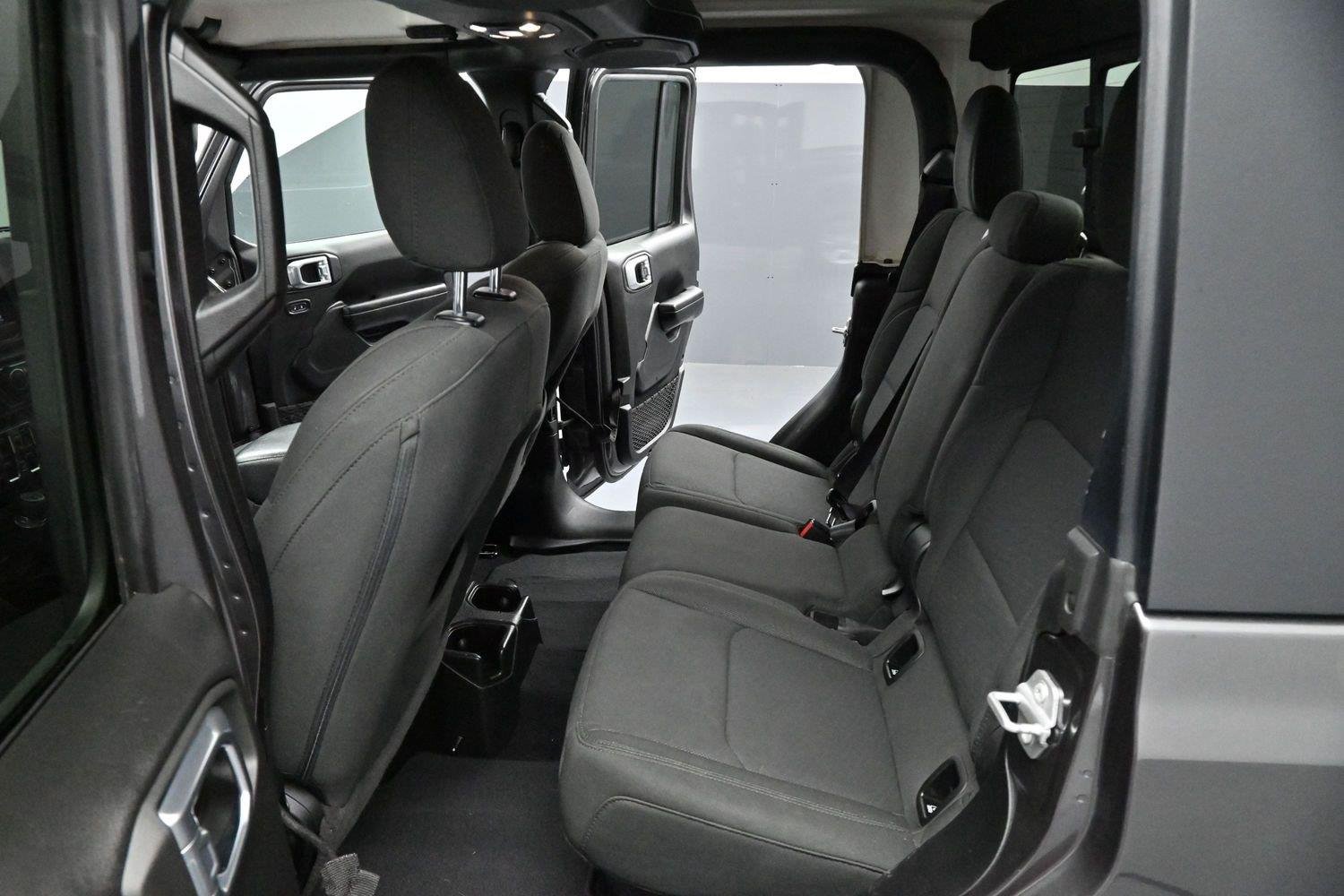 Used 2023 Granite Crystal Metallic Clearcoat Jeep Sport S image 26