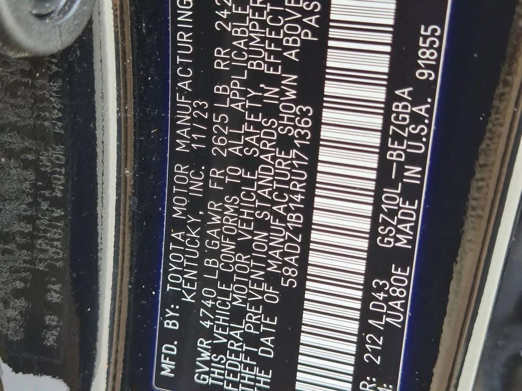 Used 2024 Black Lexus 350 image 31