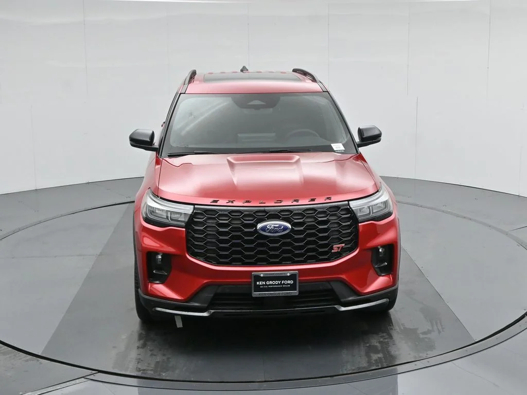 New 2026 Rapid Red Metallic Tinted Clearcoat Ford ST image 43