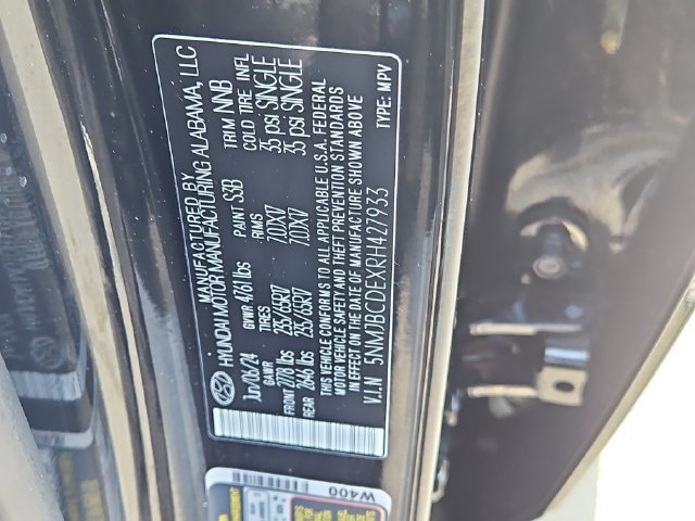 Used 2024 Black Hyundai SEL image 6