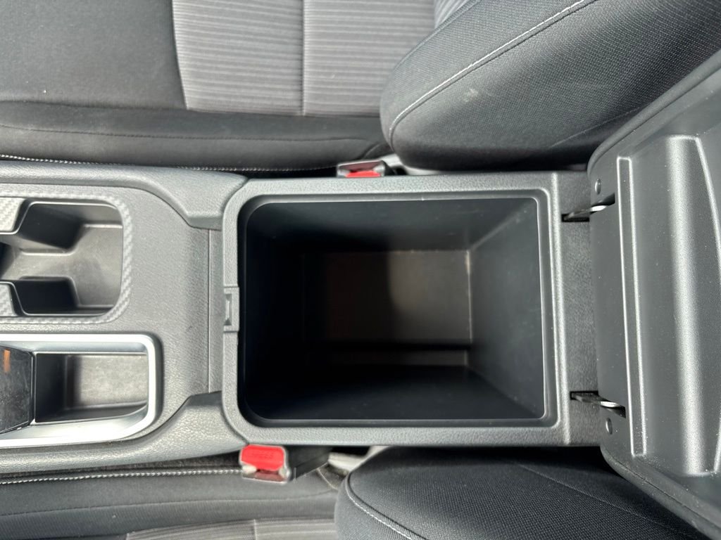 Used 2022 Gray Nissan SV image 14