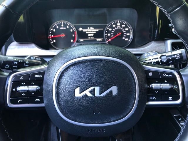 Used 2022 Grey Kia X-Line EX image 26