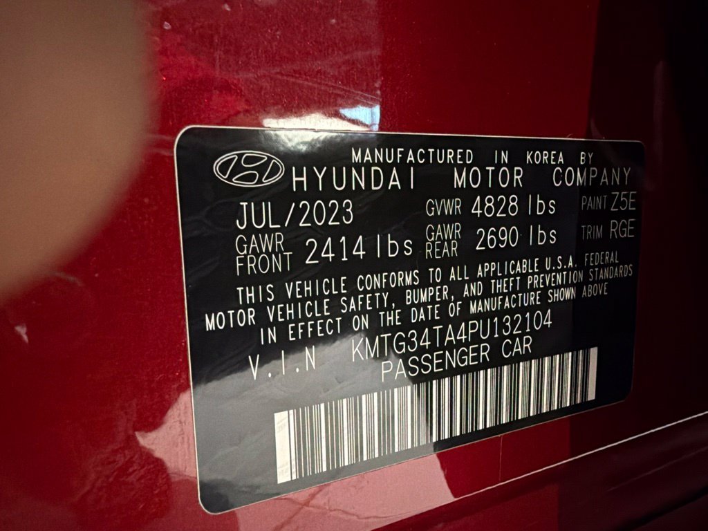 2023 GENESIS G70 Standard - Photo 22
