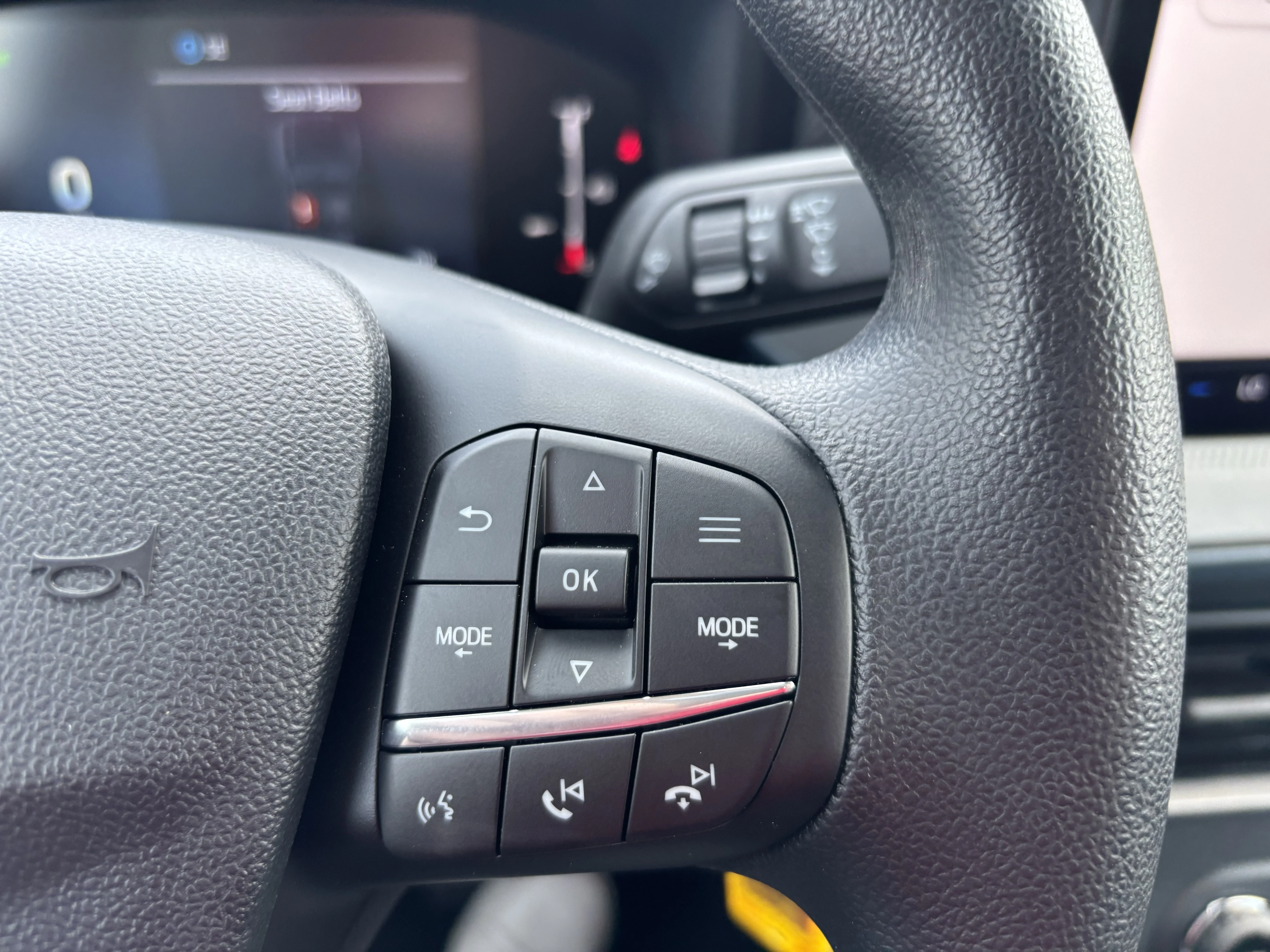 New 2026 Carbonized Gray Metallic Ford XL image 22
