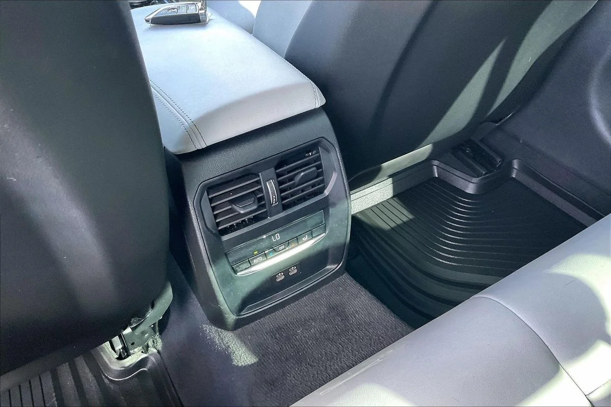 Used 2025  BMW Competition xDrive image 10