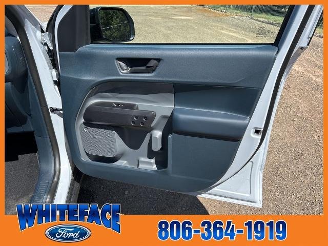 New 2025 Space White Metallic Ford XLT image 79