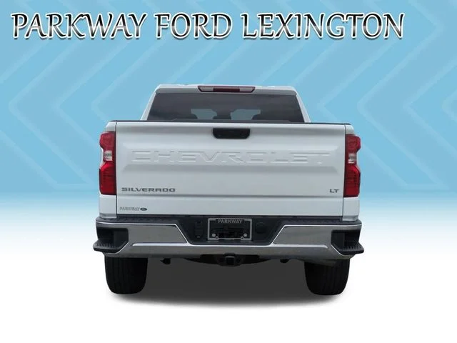 Used 2022 White Chevrolet LT image 6
