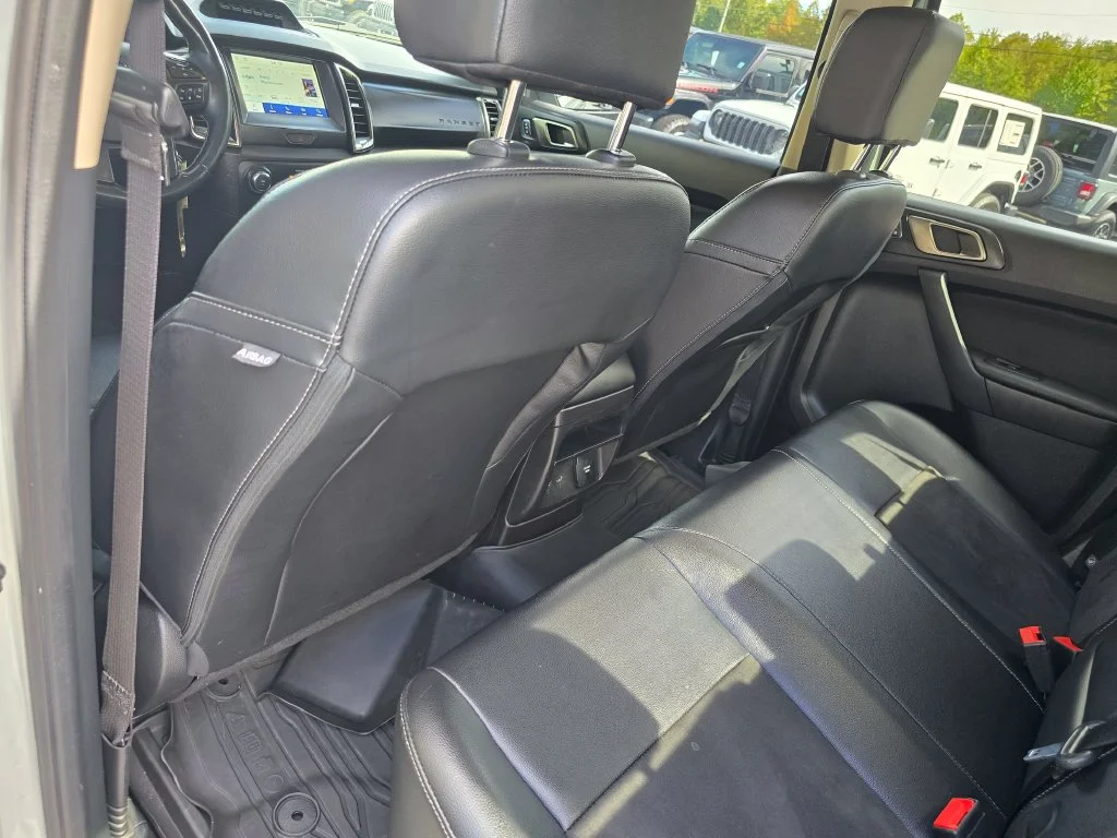 Used 2023 Green Ford XLT image 26