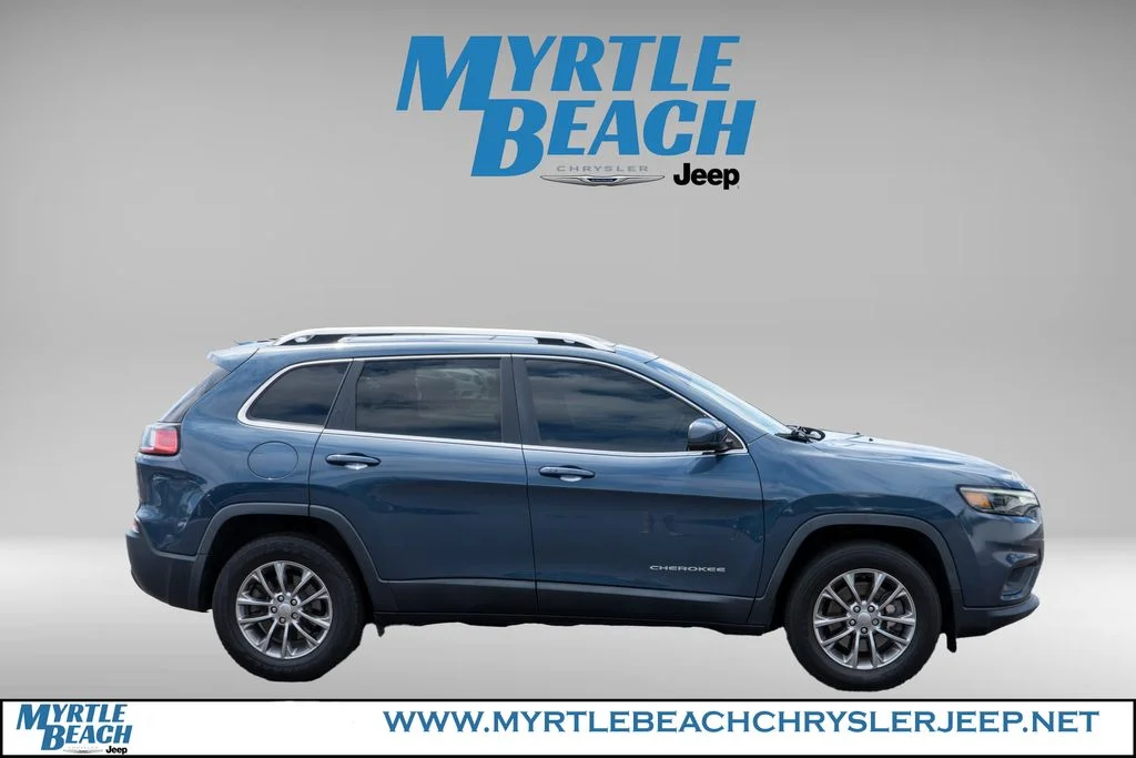 Used 2020 Slate Blue Jeep Latitude Plus image 7