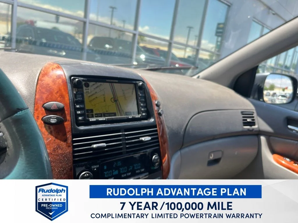 Used 2010 Blue Toyota XLE image 13