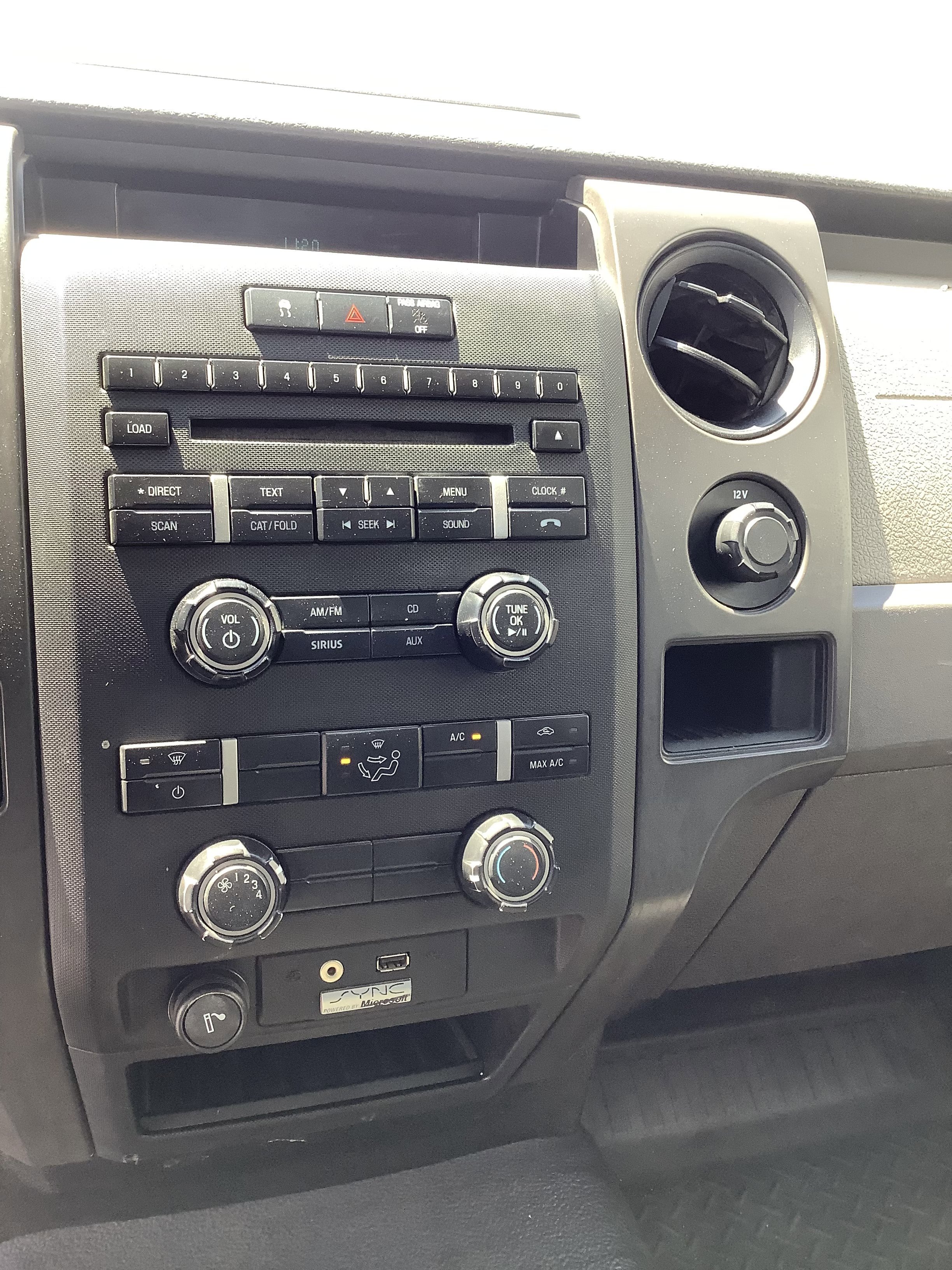 Used 2010 Red Ford XL image 13