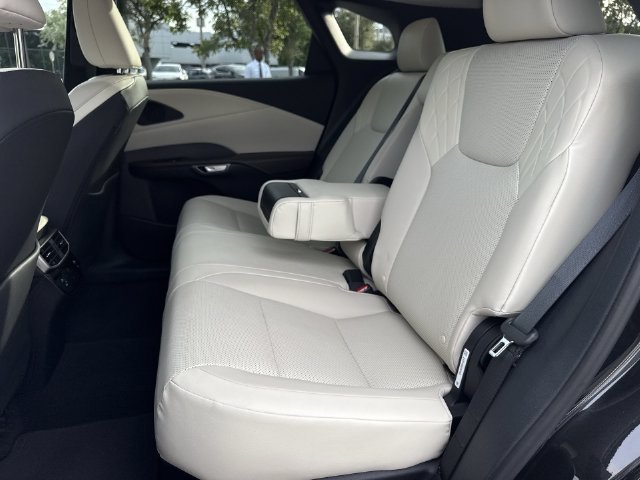 2023 Lexus RX 350 - Photo 23