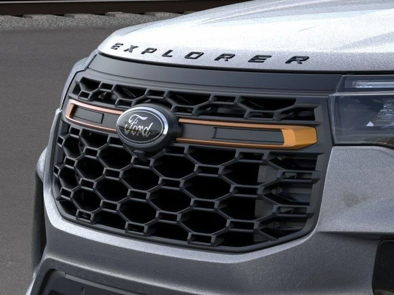 New 2026 Carbonized Gray Metallic Ford Tremor® image 17