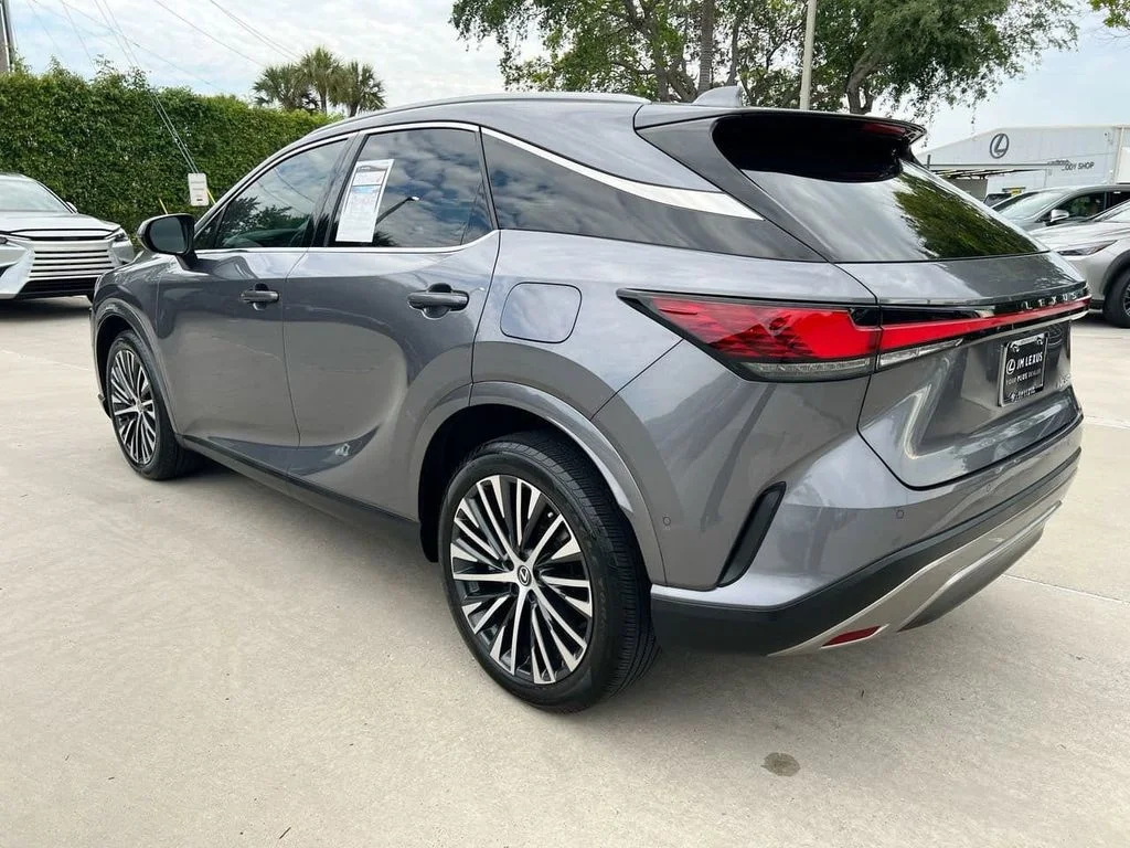 Used 2023 Gray Pearl Lexus 350 Premium Plus image 5