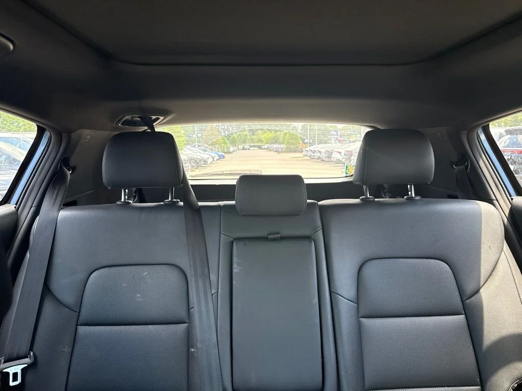Used 2021 Blue Kia S image 13