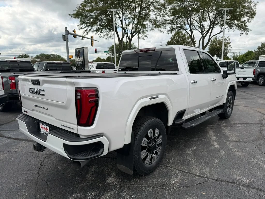 2024 GMC Sierra 2500HD Denali - Photo 10