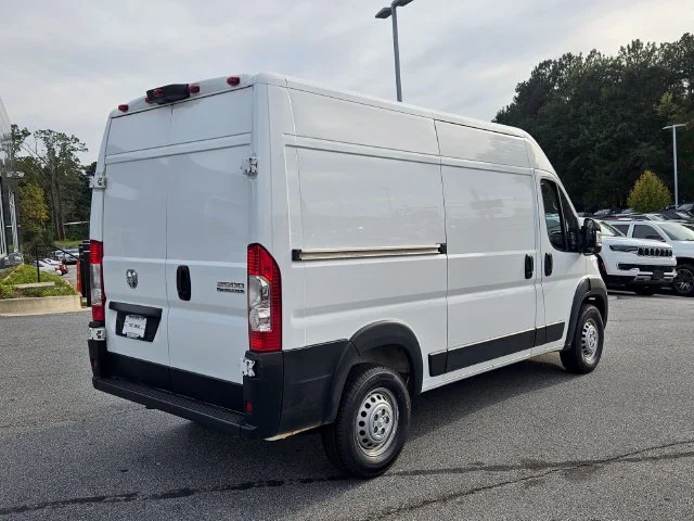 Used 2025 White Ram High Roof image 4