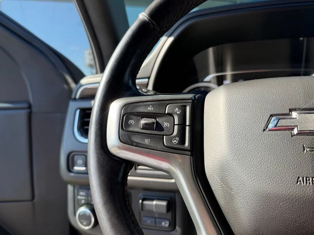 Used 2021 SHADOW GRAY METALLIC Chevrolet Z71 image 21