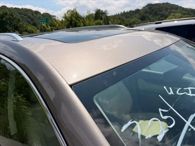 Used 2022 Brown Cadillac Premium Luxury image 21